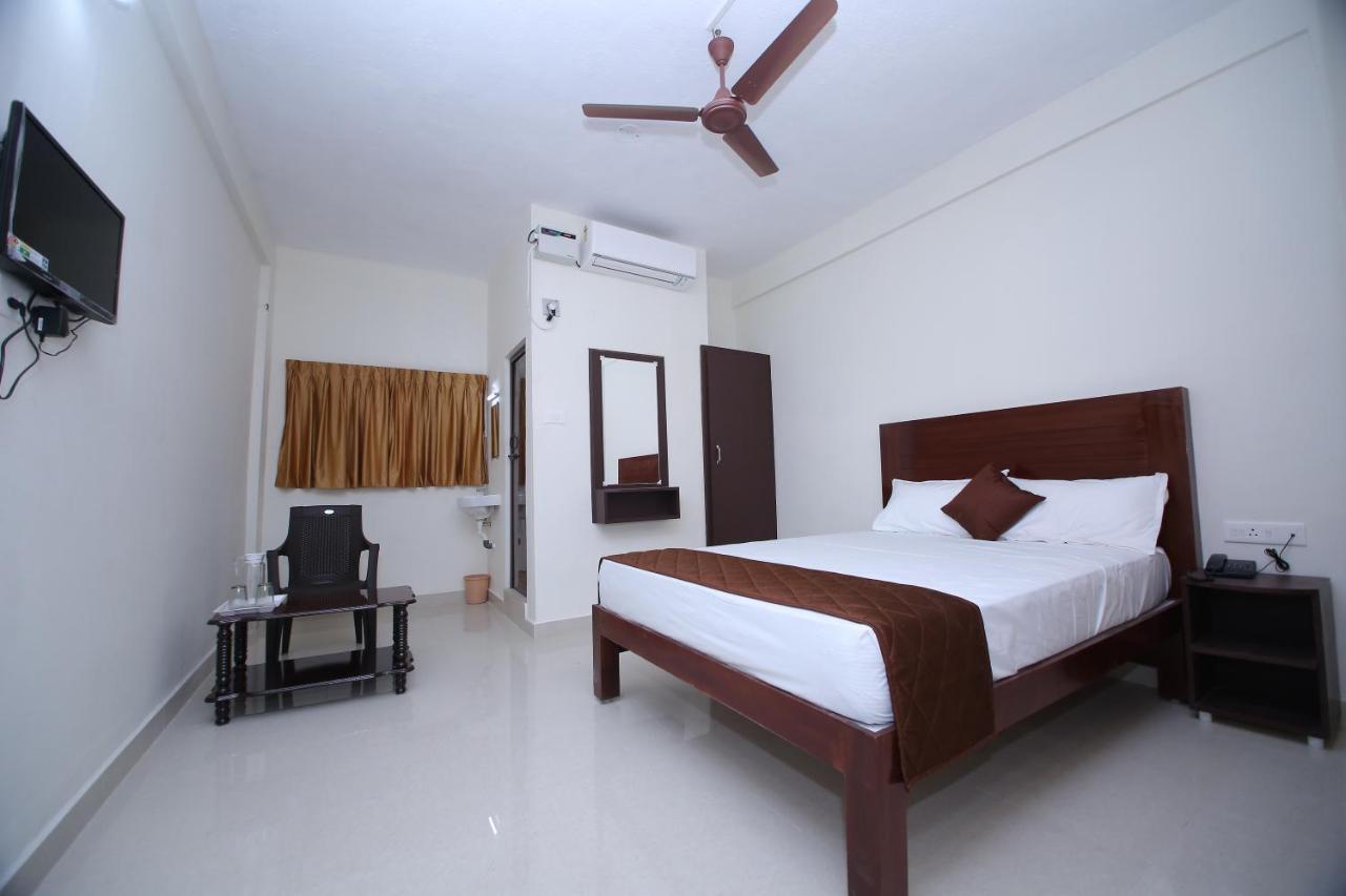 Hotel Rani Residency Puducherry Exterior foto